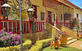 Hotel Hacienda Santa Barbara